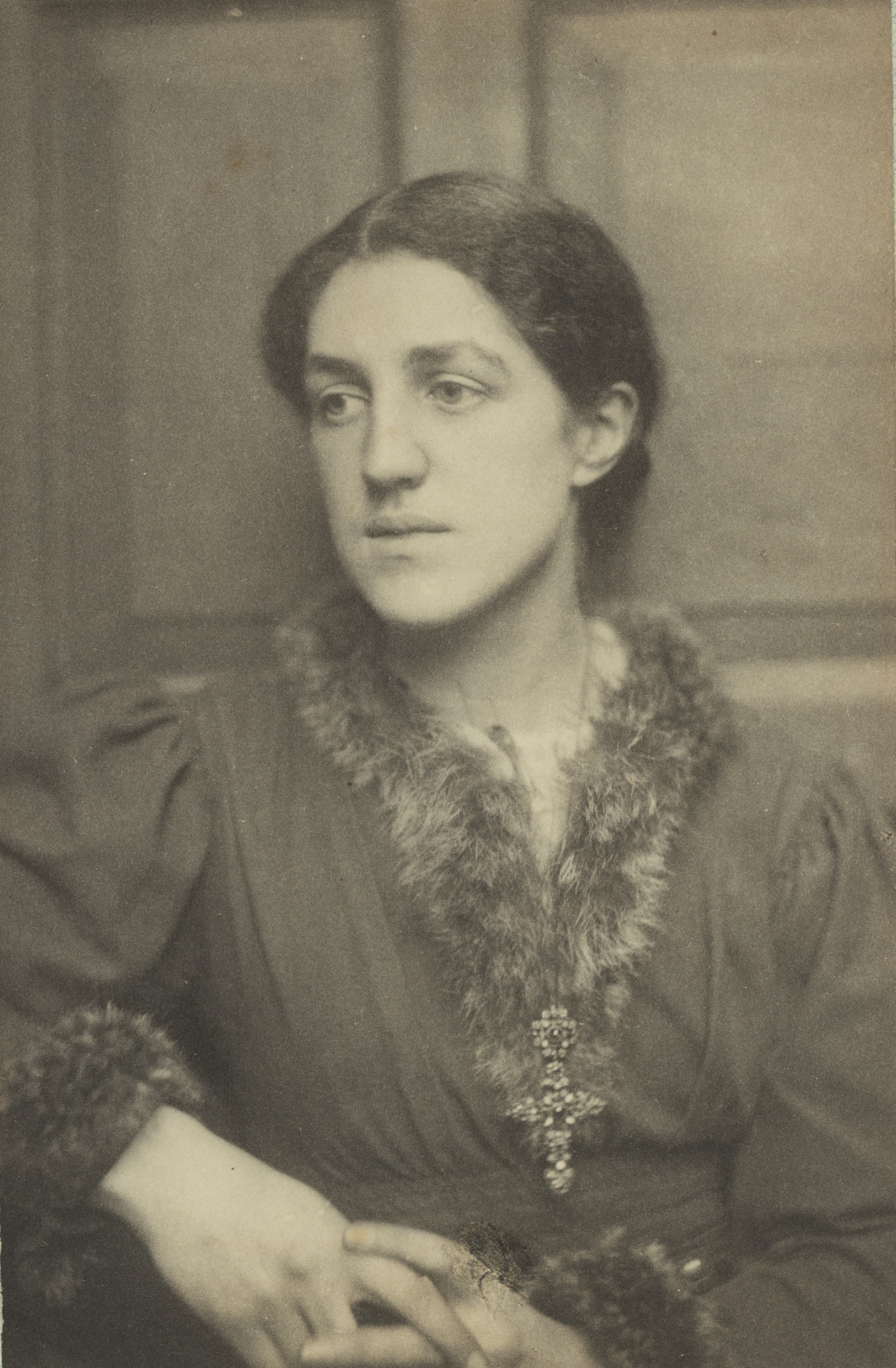 P709 May Morris 1886 P709 May Morris 1886